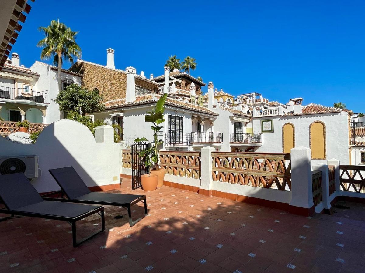 Semidetached Duplex Home At Puebla Aida, Mijas Golf With Pool, Golf And Sea Views Малага Екстериор снимка