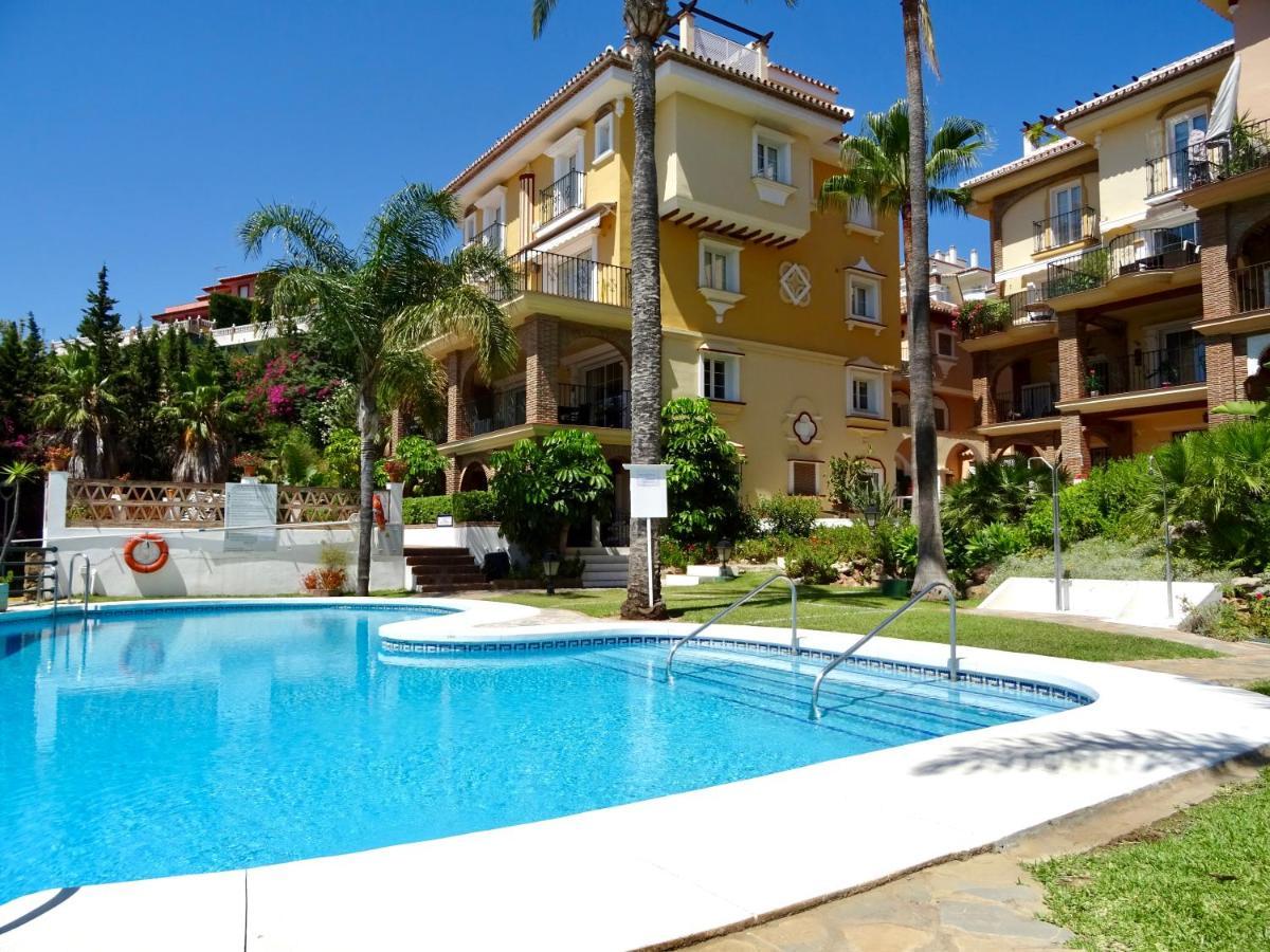 Semidetached Duplex Home At Puebla Aida, Mijas Golf With Pool, Golf And Sea Views Малага Екстериор снимка
